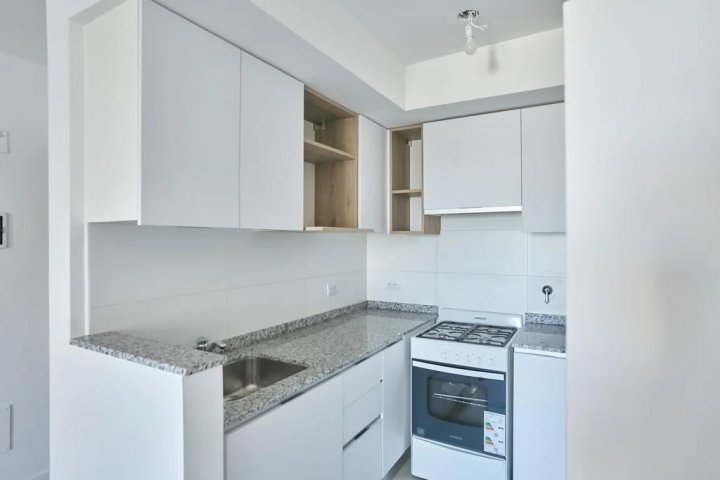 AV. PELLEGRINI 1267 - 1 DORMITORIO
