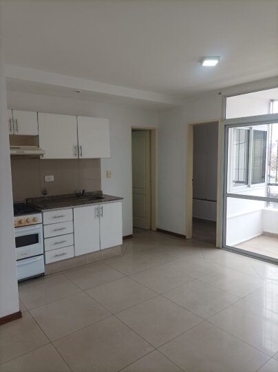 ITUZAINGO 179 - MONOAMBIENTE -