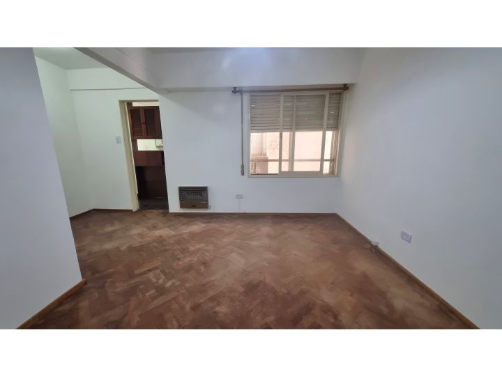 1 DORMITORIO C/BALCÓN AL FRENTE - MONTEVIDEO 1500